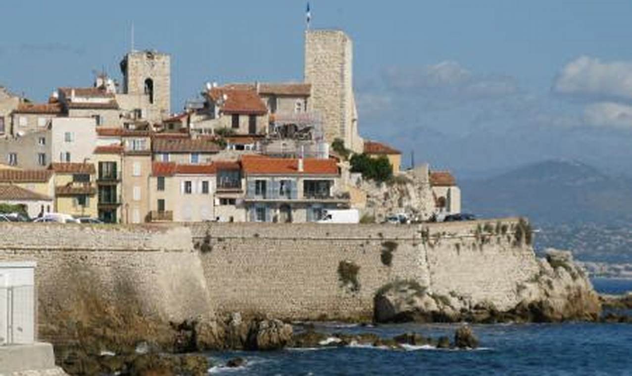 Celebrate! Antibes Bastille Day Festivities & Events Hubbastille: Explore the Fusion of Culture, Music & Creativity Celebrate! Antibes Bastille Day Festivities & Events | Hubbastille: Explore the Fusion of Culture, Music & Creativity