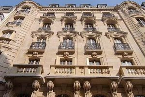 Bastille Bliss: Hotels in Paris Near Bastille - Find Yours! | Hubbastille: Explore the Fusion of Culture, Music & Creativity