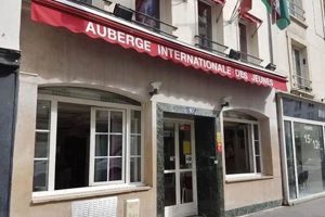 Stay Near Auberge Bastille Paris: Tips & Deals! | Hubbastille: Explore the Fusion of Culture, Music & Creativity